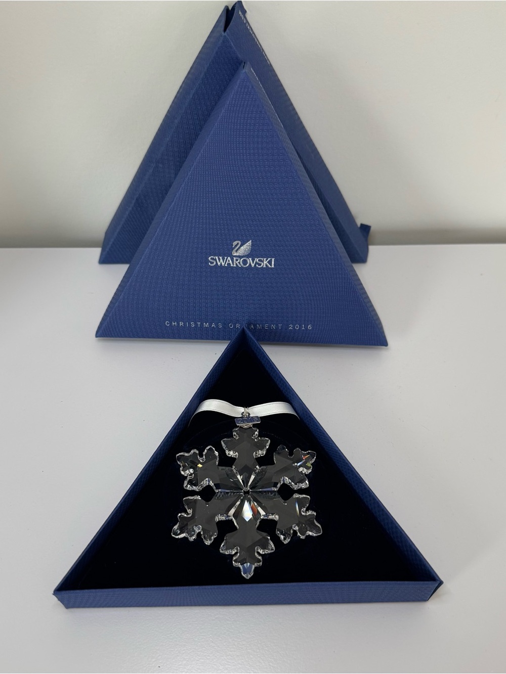 NIB SWAROVSKI Crystal 2016 Annual Large Snowflake Christmas Ornament # 5180210